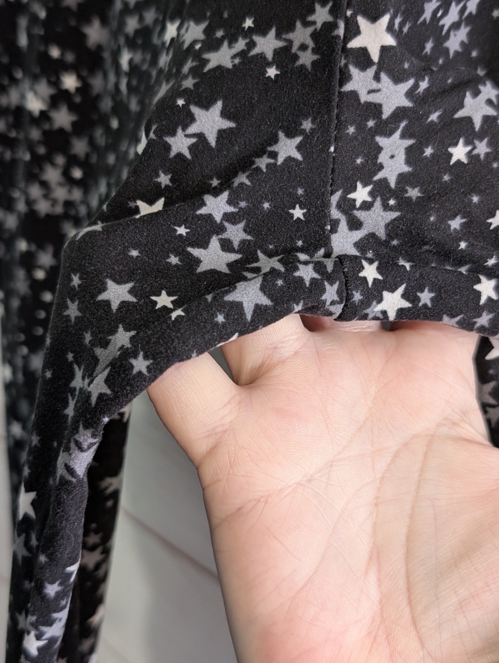 Guc Black Star ⭐ ⭐ ⭐ Print Elastic Waist Jogger Leggings 😲 Pants Size 1X - Picture 5 of 8